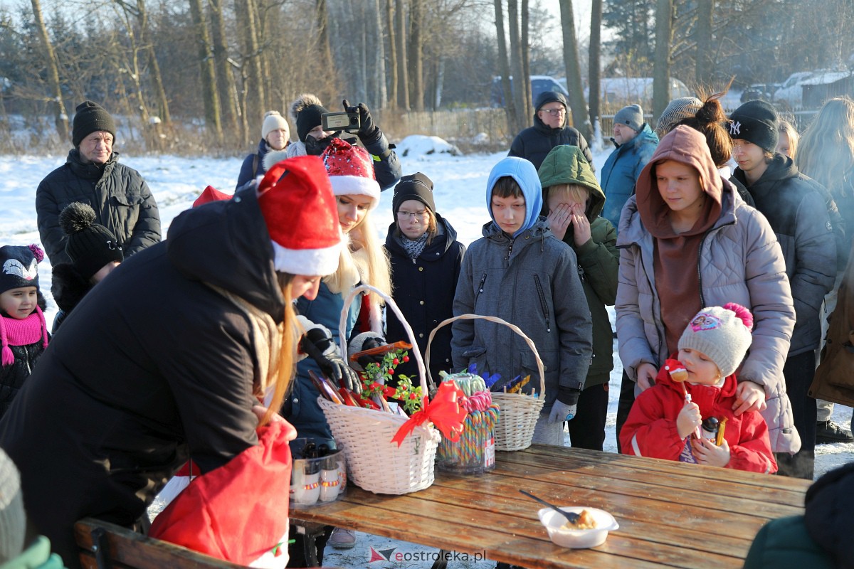 Wigilia Osiedla Łazek [18.12.2022] - zdjęcie #86 - eOstroleka.pl