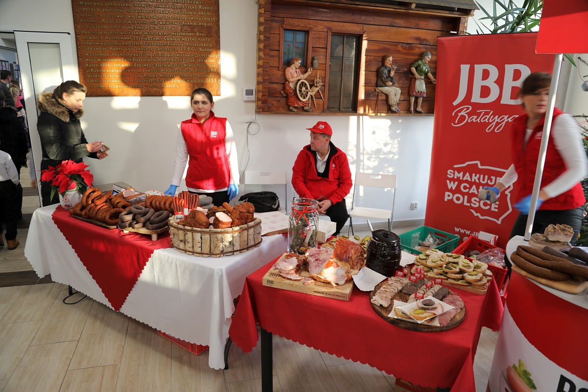 Jarmark Bożonarodzeniowy w Łysych [18.12.2022] - zdjęcie #64 - eOstroleka.pl