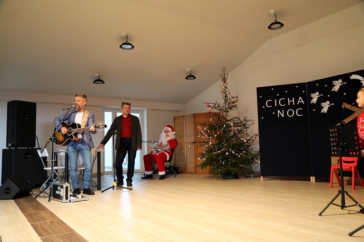 Jarmark Bożonarodzeniowy w Łysych [18.12.2022] - zdjęcie #11 - eOstroleka.pl