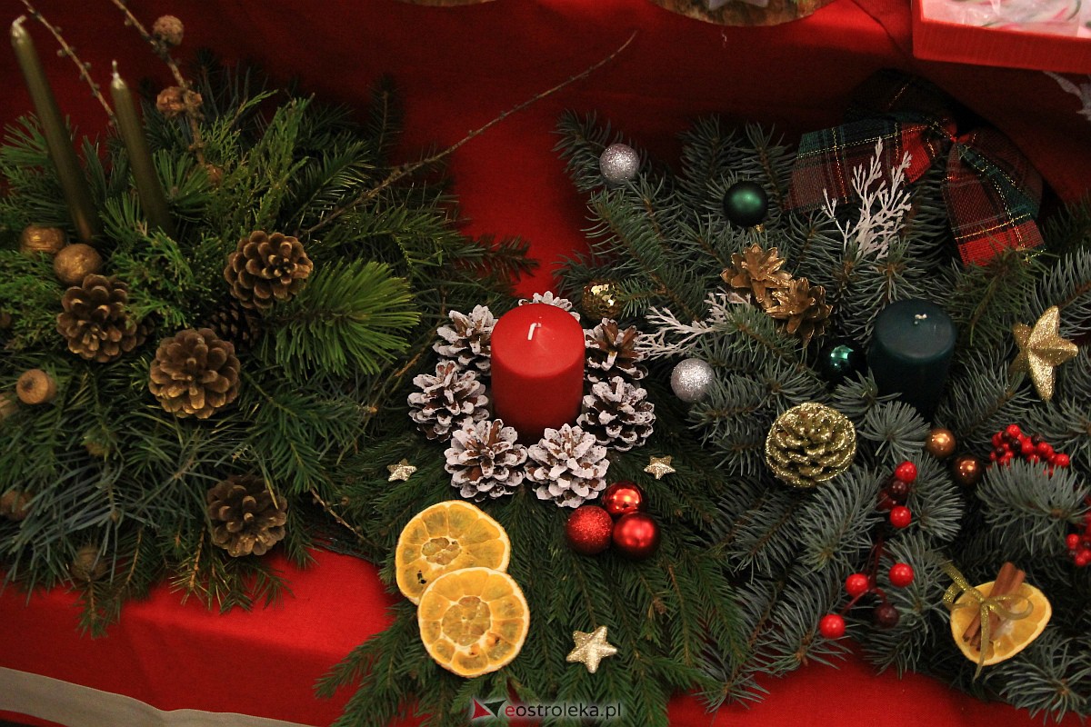 I Czerwiński Jarmark Bożonarodzeniowy [18.12.2022] - zdjęcie #68 - eOstroleka.pl