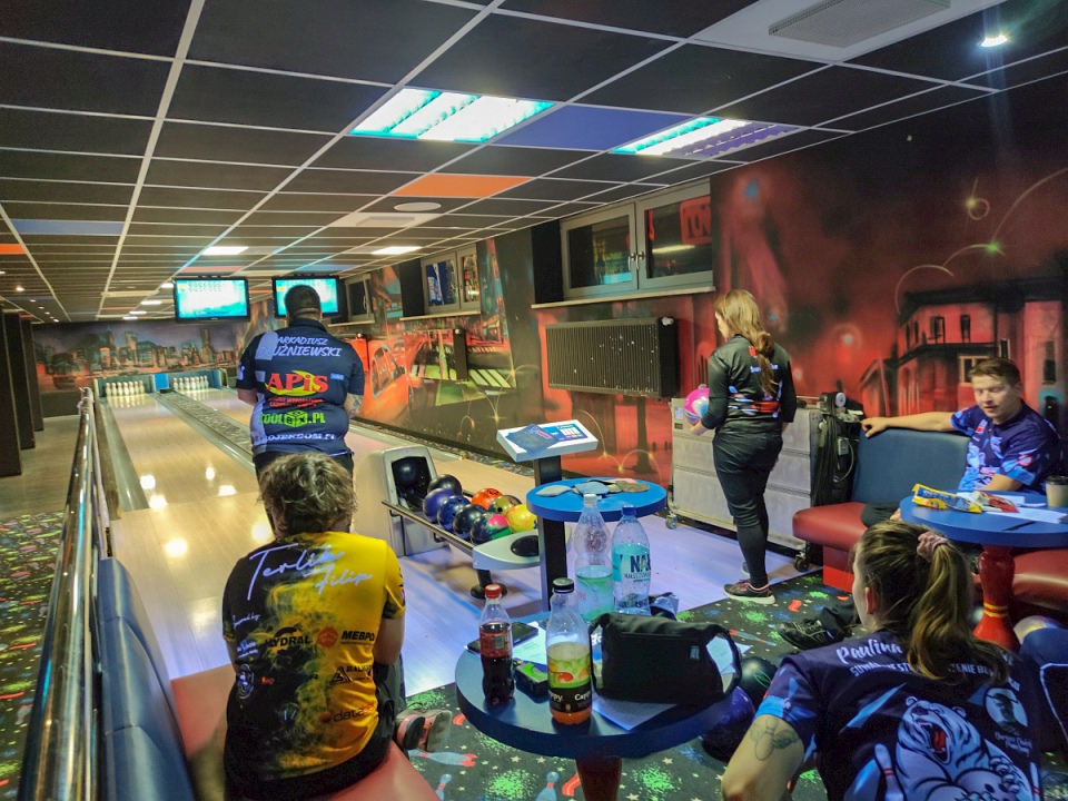 Mistrzostwa Ostrołęki w bowlingu [18.12.2022] - zdjęcie #22 - eOstroleka.pl