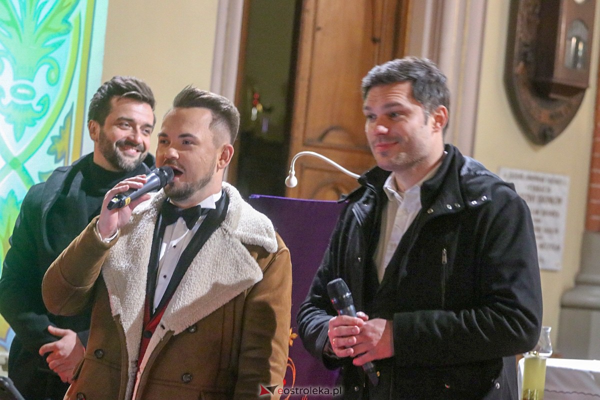 Koncert kolęd w Rzekuniu [18.12.2022] - zdjęcie #7 - eOstroleka.pl