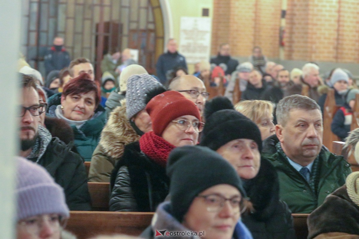 Koncert kolęd w Rzekuniu [18.12.2022] - zdjęcie #5 - eOstroleka.pl