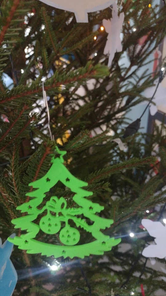 Ozdoby świąteczne uczniów SP 10 [19.12.2022] - zdjęcie #7 - eOstroleka.pl