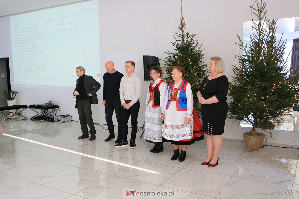 LVI sesja Rady Powiatu w Ostrołęce [19.12.2022] - zdjęcie #13 - eOstroleka.pl
