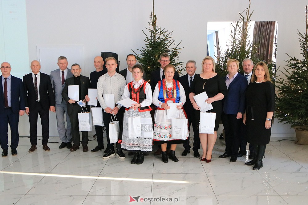LVI sesja Rady Powiatu w Ostrołęce [19.12.2022] - zdjęcie #32 - eOstroleka.pl