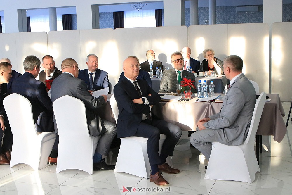LVI sesja Rady Powiatu w Ostrołęce [19.12.2022] - zdjęcie #55 - eOstroleka.pl