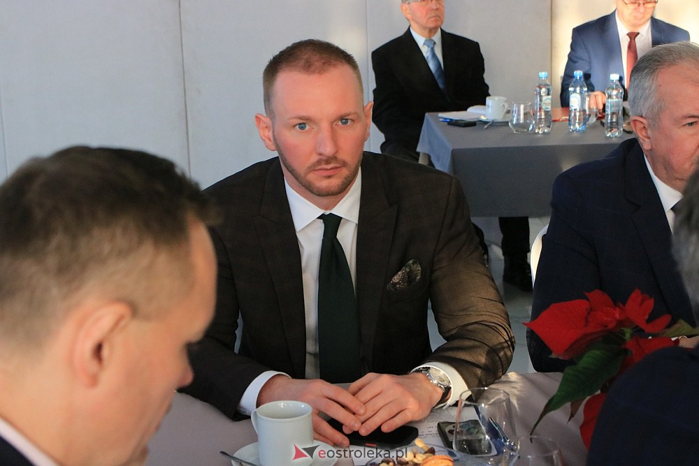 LVI sesja Rady Powiatu w Ostrołęce [19.12.2022] - zdjęcie #8 - eOstroleka.pl