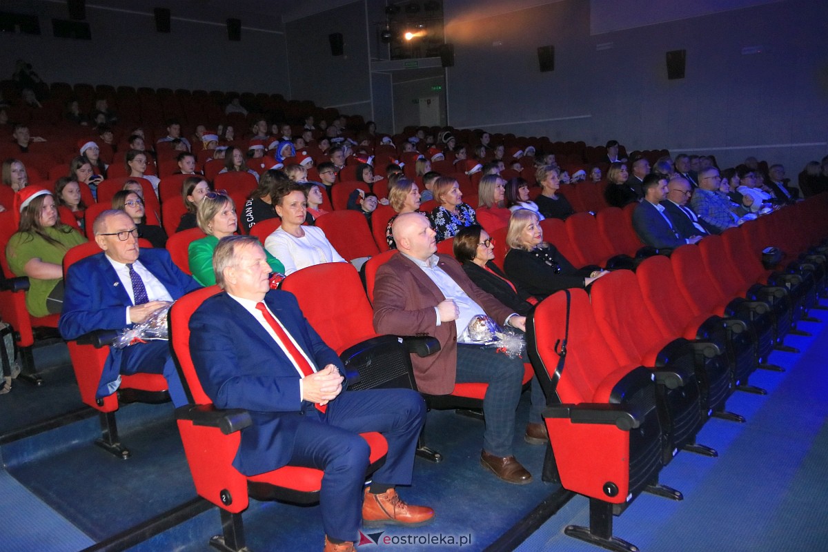 Spotkanie opłatkowe w TPD [19.12.2022] - zdjęcie #100 - eOstroleka.pl