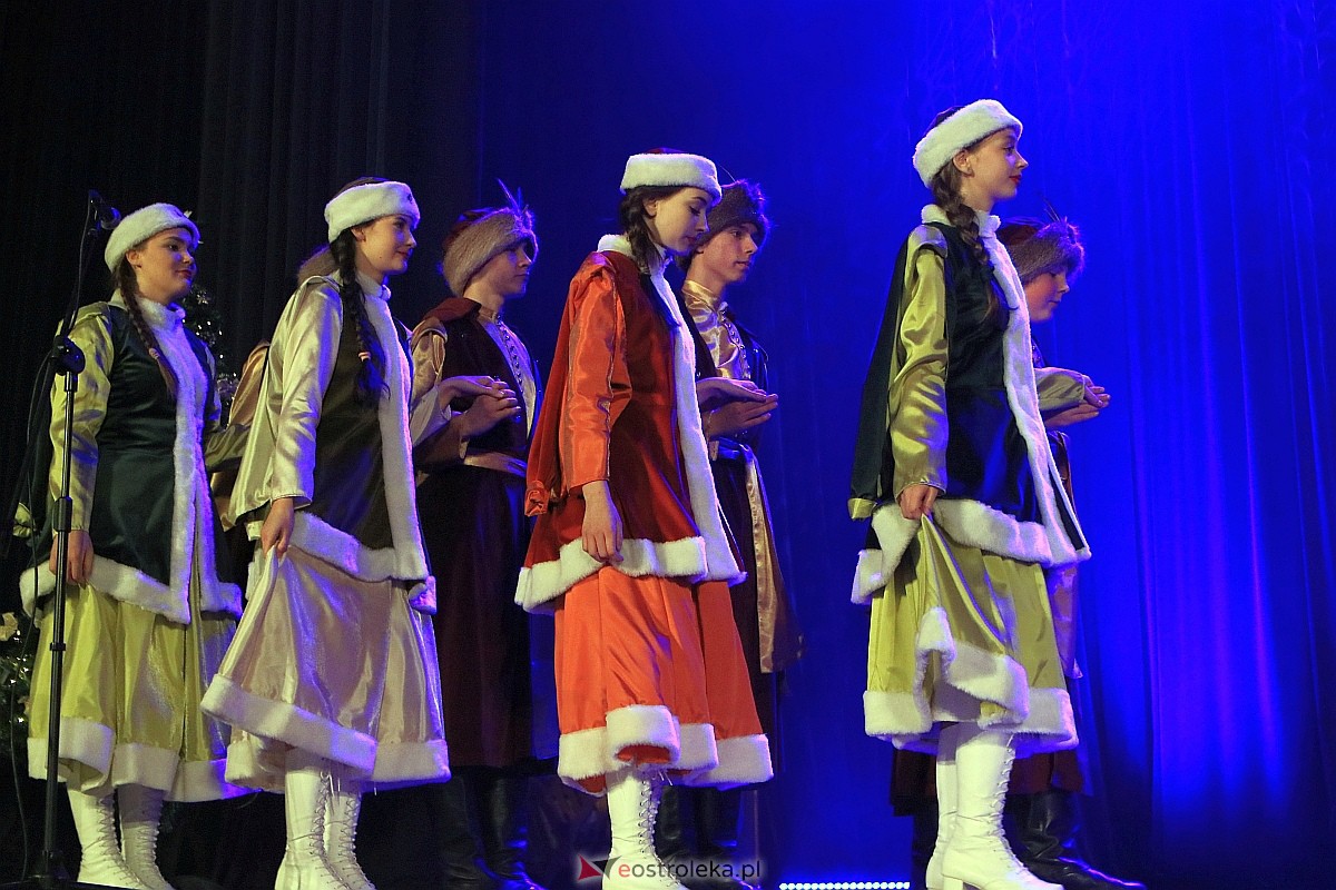 Spotkanie opłatkowe w TPD [19.12.2022] - zdjęcie #68 - eOstroleka.pl