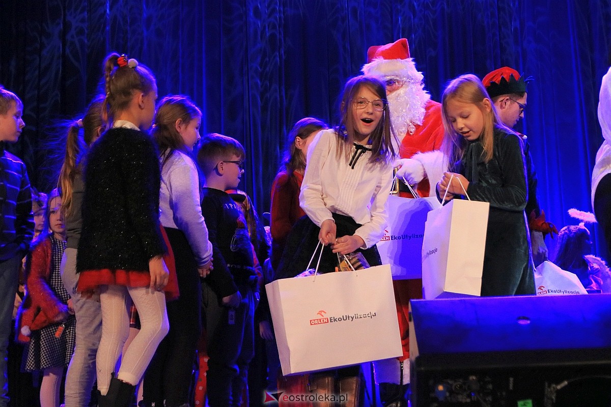Spotkanie opłatkowe w TPD [19.12.2022] - zdjęcie #39 - eOstroleka.pl