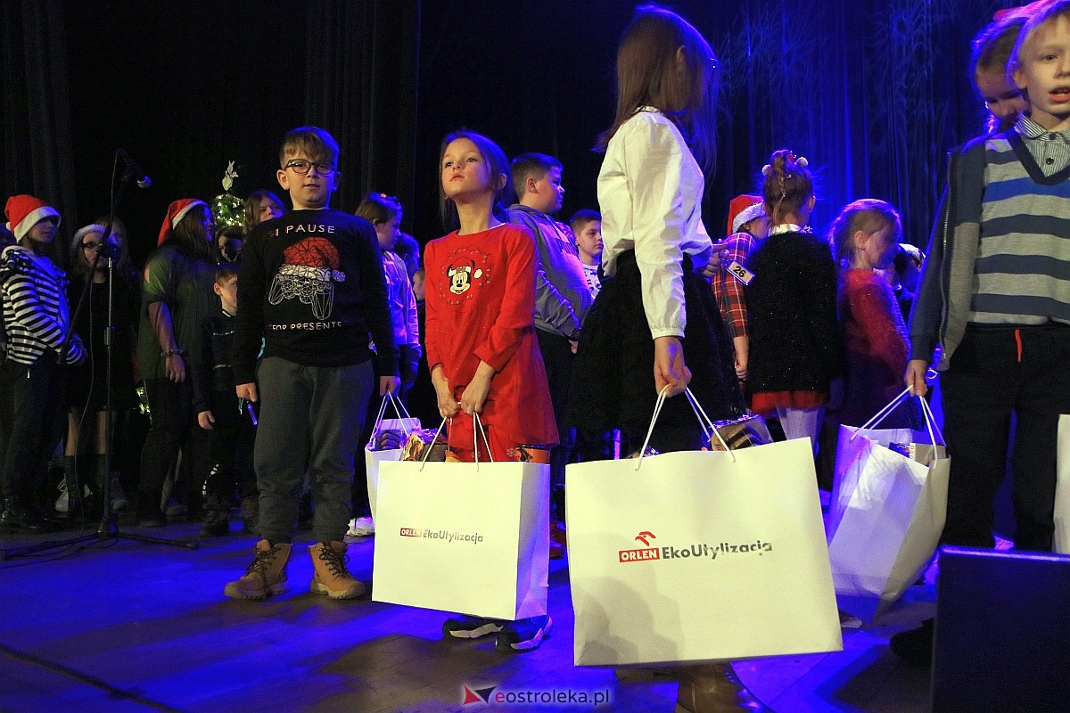 Spotkanie opłatkowe w TPD [19.12.2022] - zdjęcie #37 - eOstroleka.pl