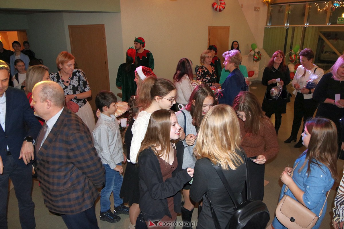 Spotkanie opłatkowe w TPD [19.12.2022] - zdjęcie #18 - eOstroleka.pl