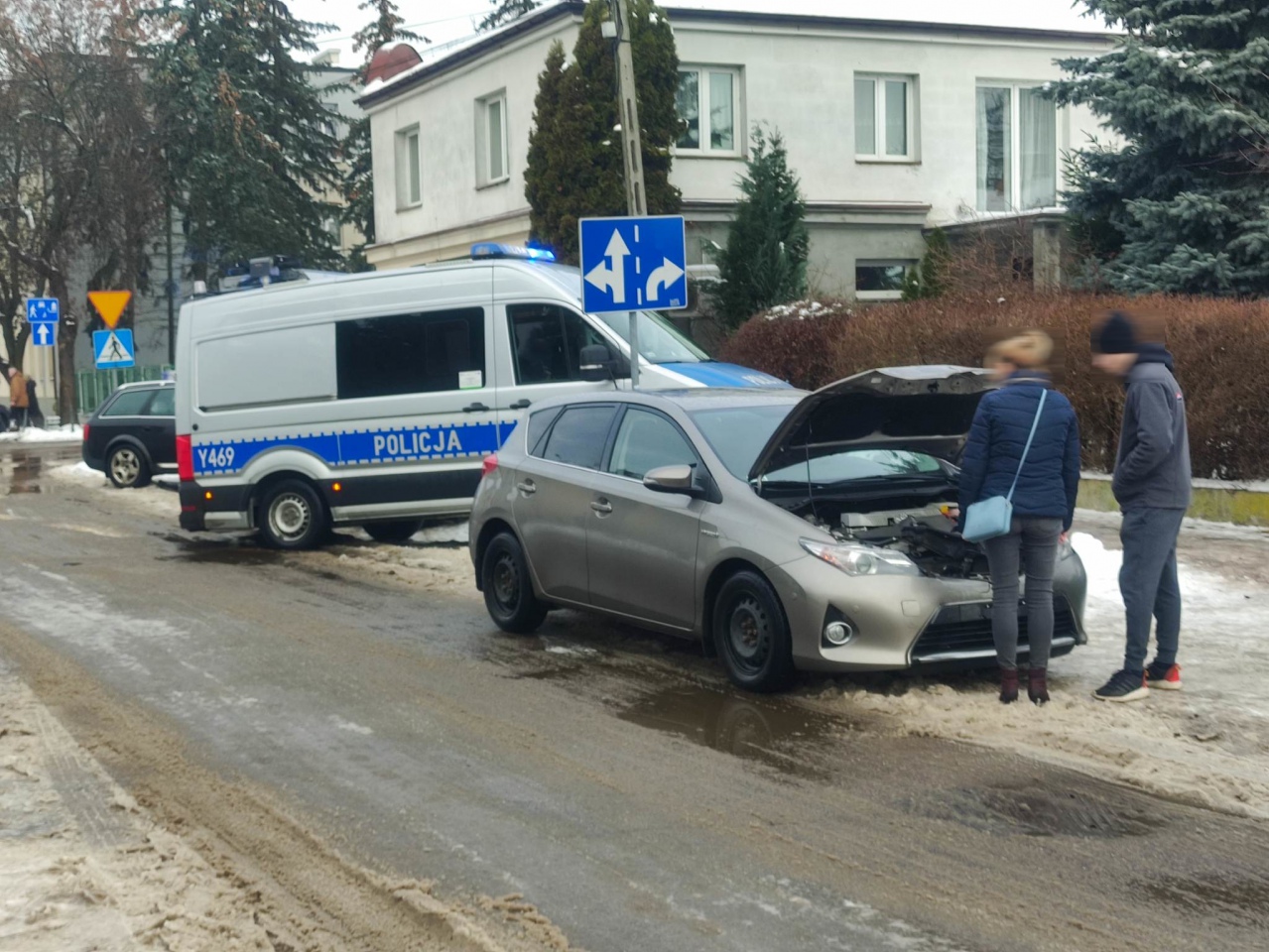 Kraksa czterech aut w centrum Ostrołęki [20.12.2022] - zdjęcie #5 - eOstroleka.pl