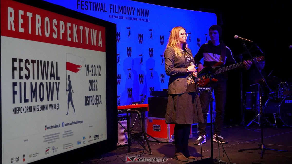 Festiwal Filmowy NNW: Wręczenie Świadkom Historii Sygnetów Niepodległości i Drzwi do Wolności [20.12.2022] - zdjęcie #34 - eOstroleka.pl