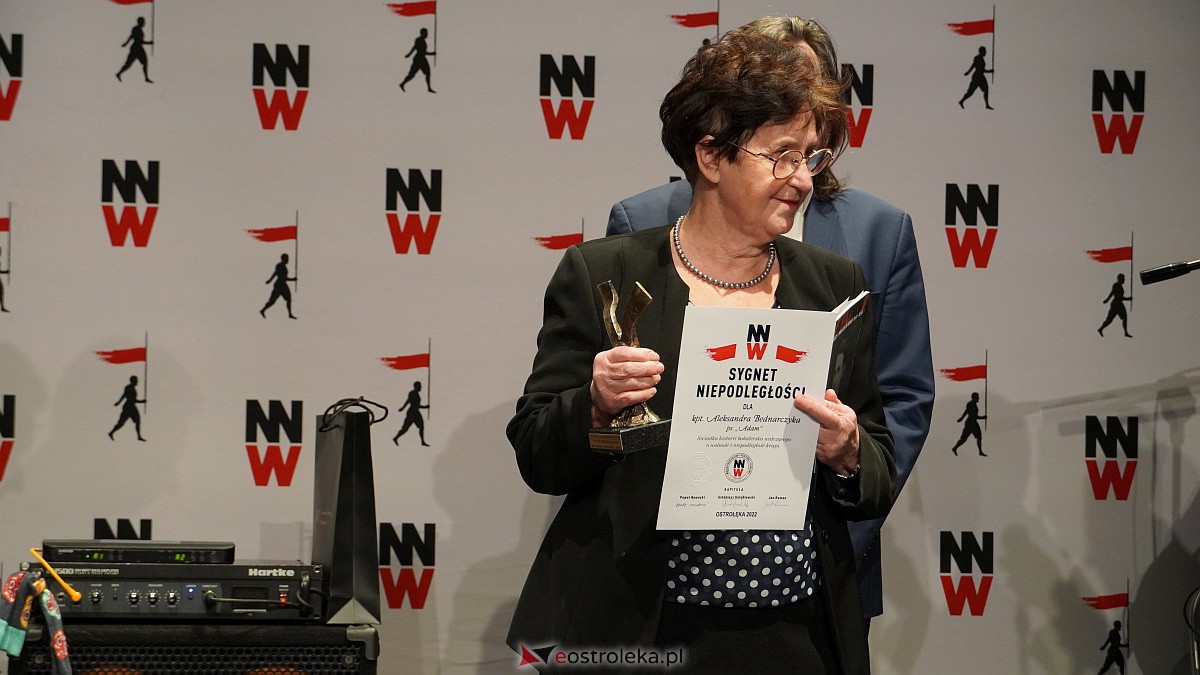 Festiwal Filmowy NNW: Wręczenie Świadkom Historii Sygnetów Niepodległości i Drzwi do Wolności [20.12.2022] - zdjęcie #19 - eOstroleka.pl