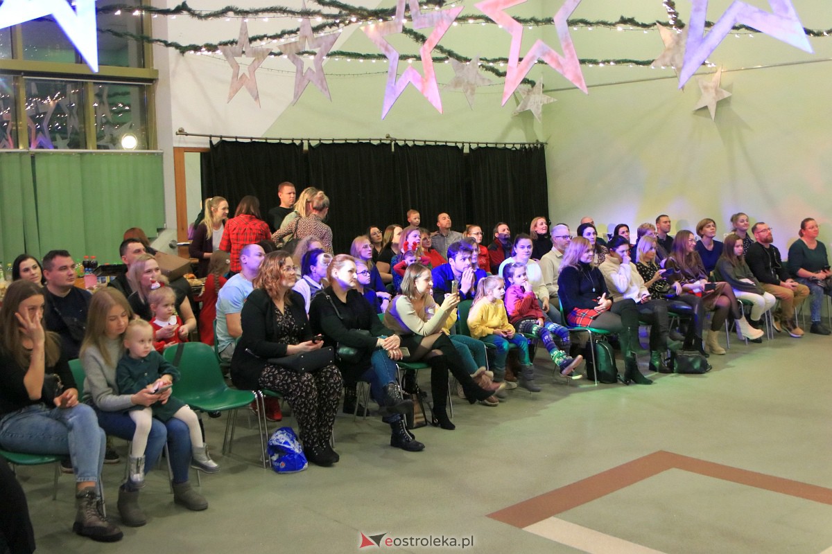 Mikołaj u De-eMek [20.12.2022] - zdjęcie #28 - eOstroleka.pl