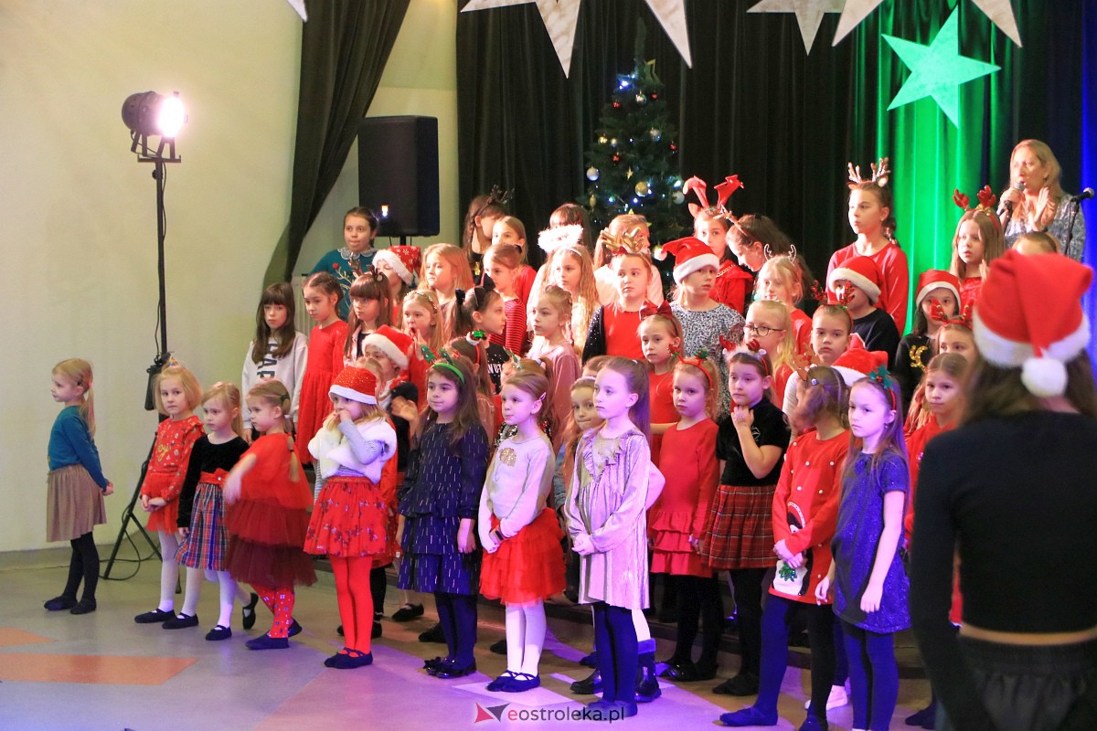 Mikołaj u De-eMek [20.12.2022] - zdjęcie #26 - eOstroleka.pl