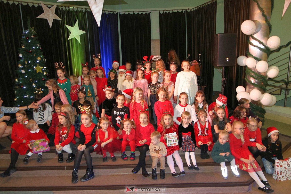 Mikołaj u De-eMek [20.12.2022] - zdjęcie #4 - eOstroleka.pl