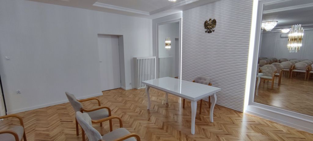 Ostrołęka: Sala ślubów Urzędu Stanu Cywilnego w nowej odsłonie [22.12.2022] - zdjęcie #7 - eOstroleka.pl