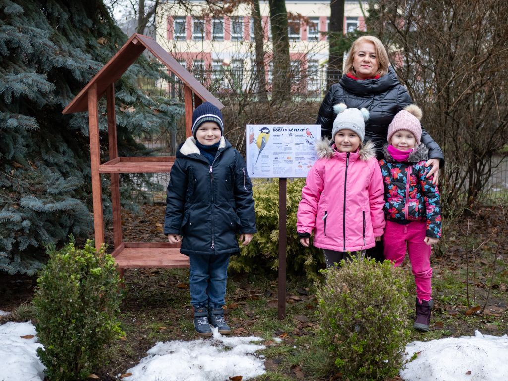 Karmiki dla ptaków w Przedszkolach Miejskich w Ostrołęce - zdjęcie #3 - eOstroleka.pl