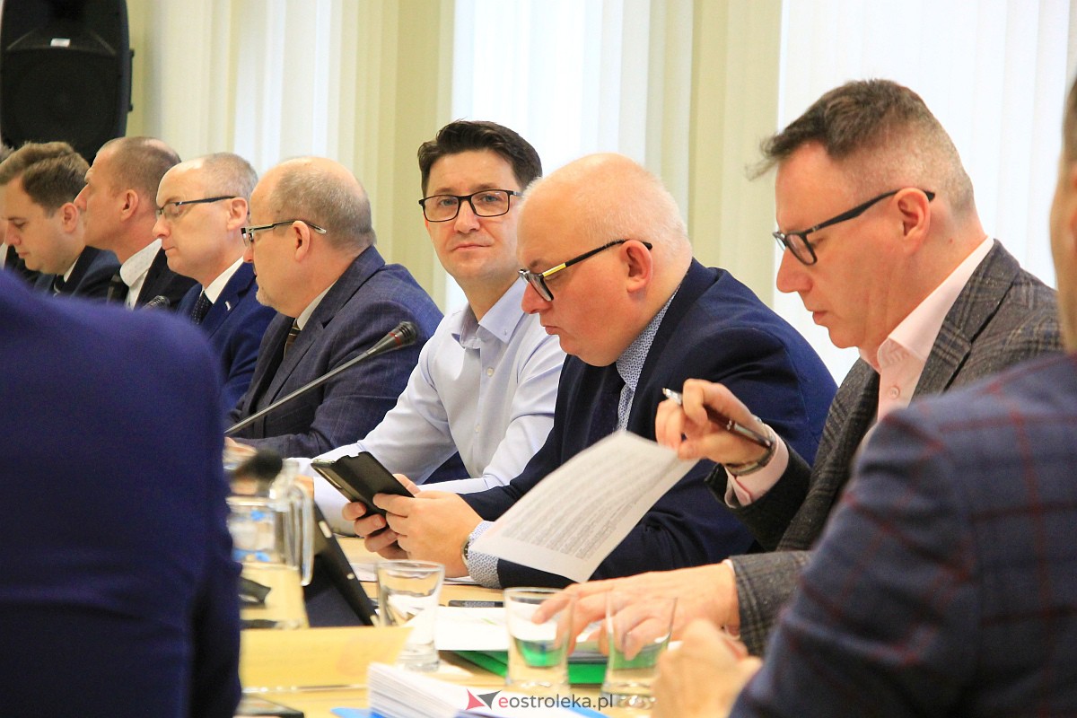 LXXIV sesji Rady Miasta Ostrołęki [29.12.2022] - zdjęcie #8 - eOstroleka.pl