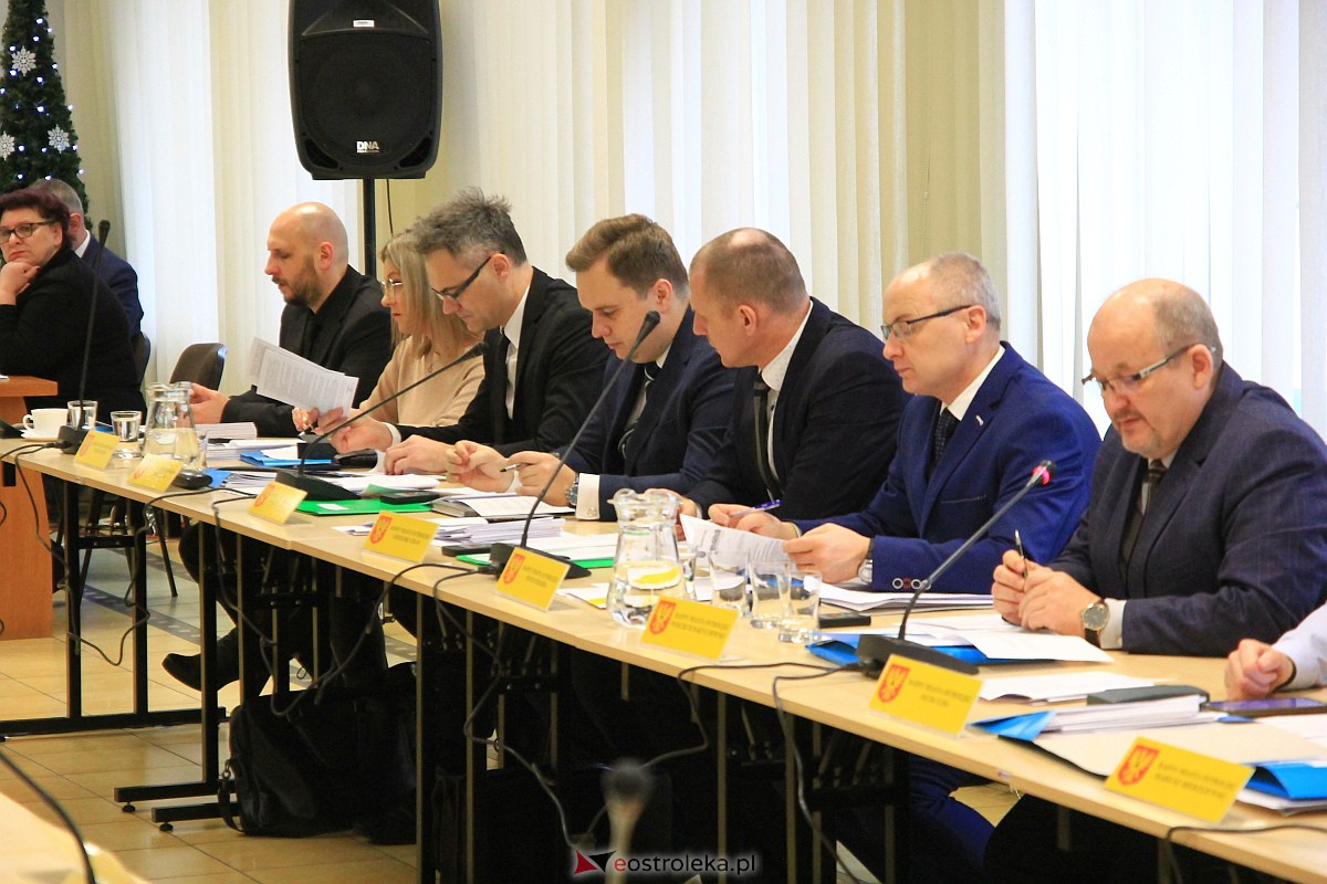 LXXIV sesji Rady Miasta Ostrołęki [29.12.2022] - zdjęcie #6 - eOstroleka.pl