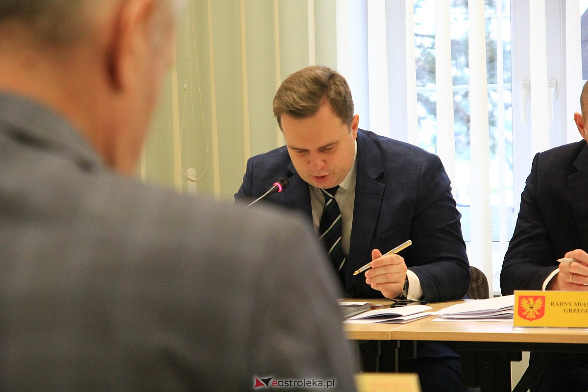 LXXIV sesji Rady Miasta Ostrołęki [29.12.2022] - zdjęcie #3 - eOstroleka.pl