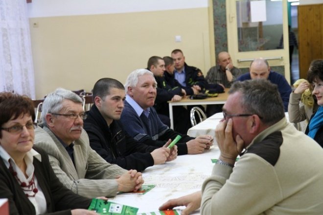 Wybory osiedla Bursztynowe (13-04-2011) - zdjęcie #19 - eOstroleka.pl