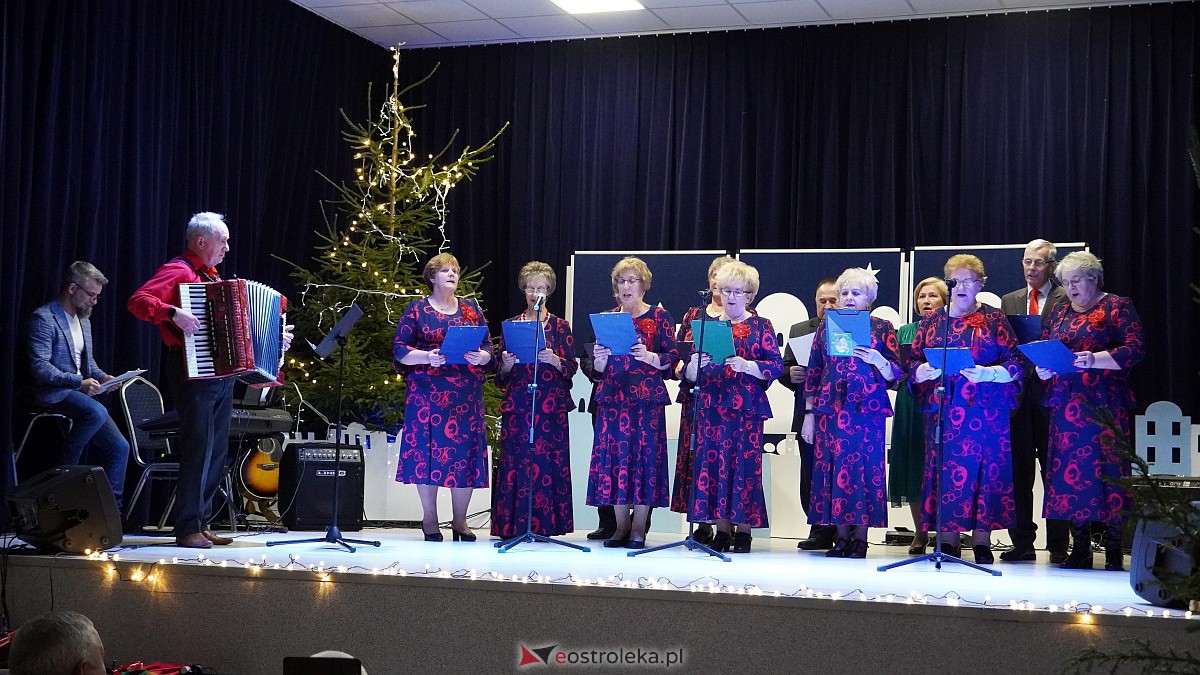 Wspólne kolędowanie w Goworowie [29.12.2022] - zdjęcie #3 - eOstroleka.pl