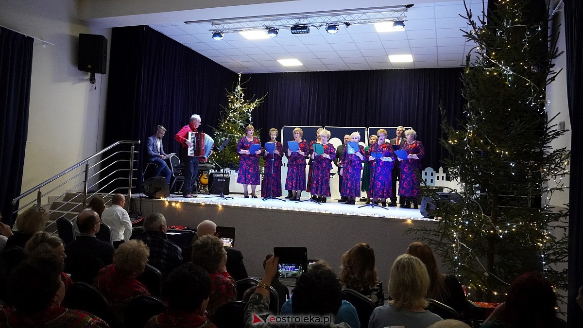 Wspólne kolędowanie w Goworowie [29.12.2022] - zdjęcie #2 - eOstroleka.pl