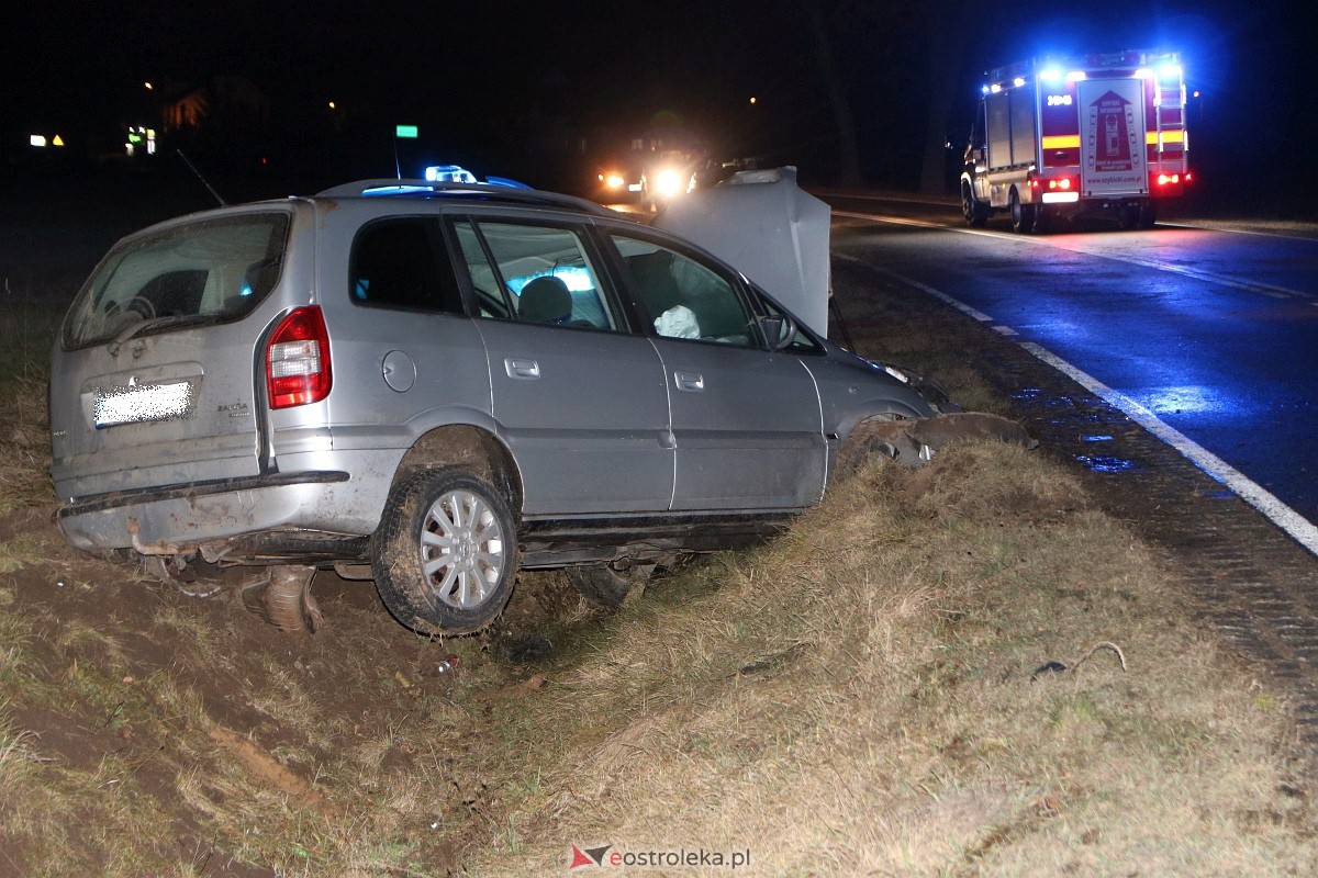 Wypadek w Antoniach [31.12.2022] - zdjęcie #11 - eOstroleka.pl