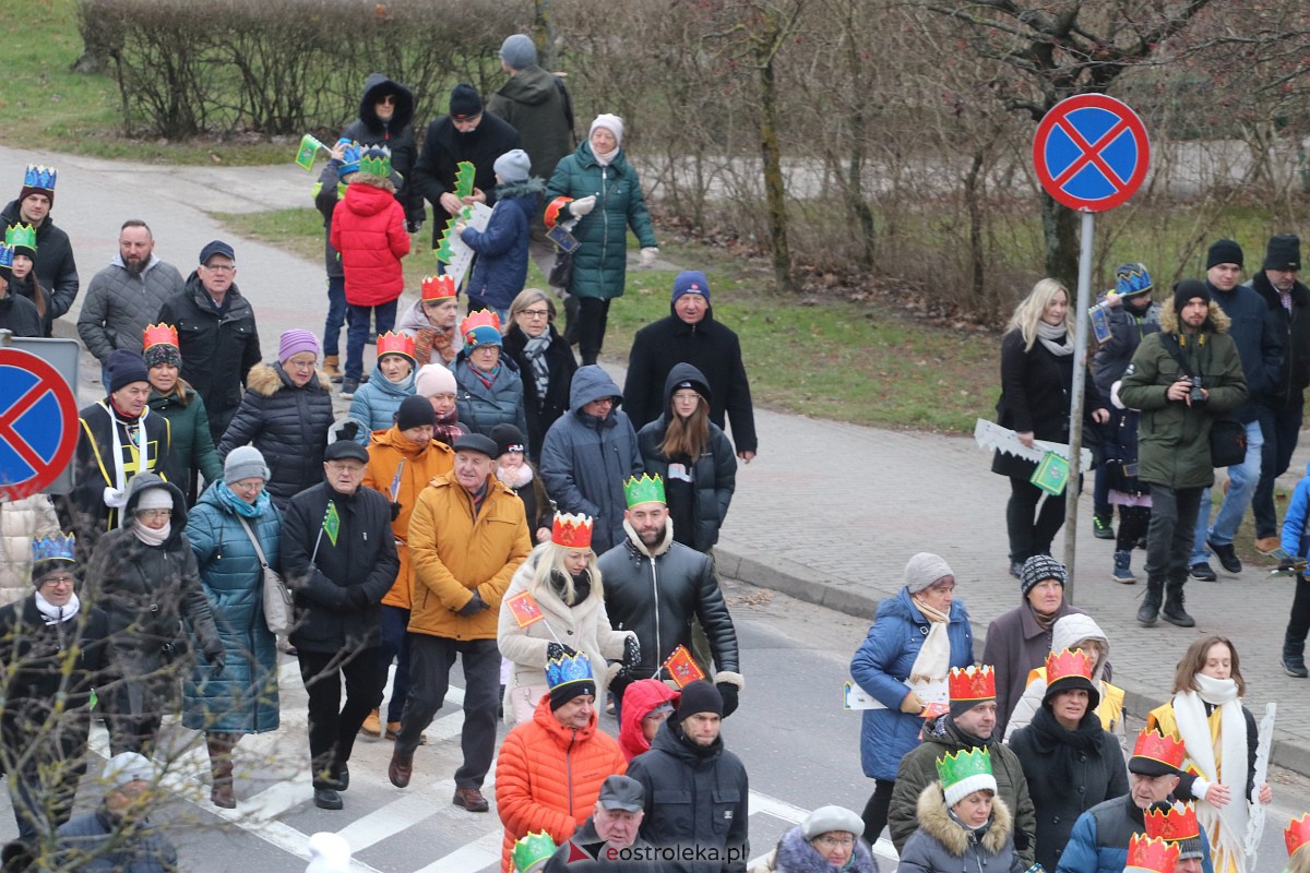 Orszak Trzech Króli 2023 w Ostrołęce [06.01.2023] - zdjęcie #118 - eOstroleka.pl