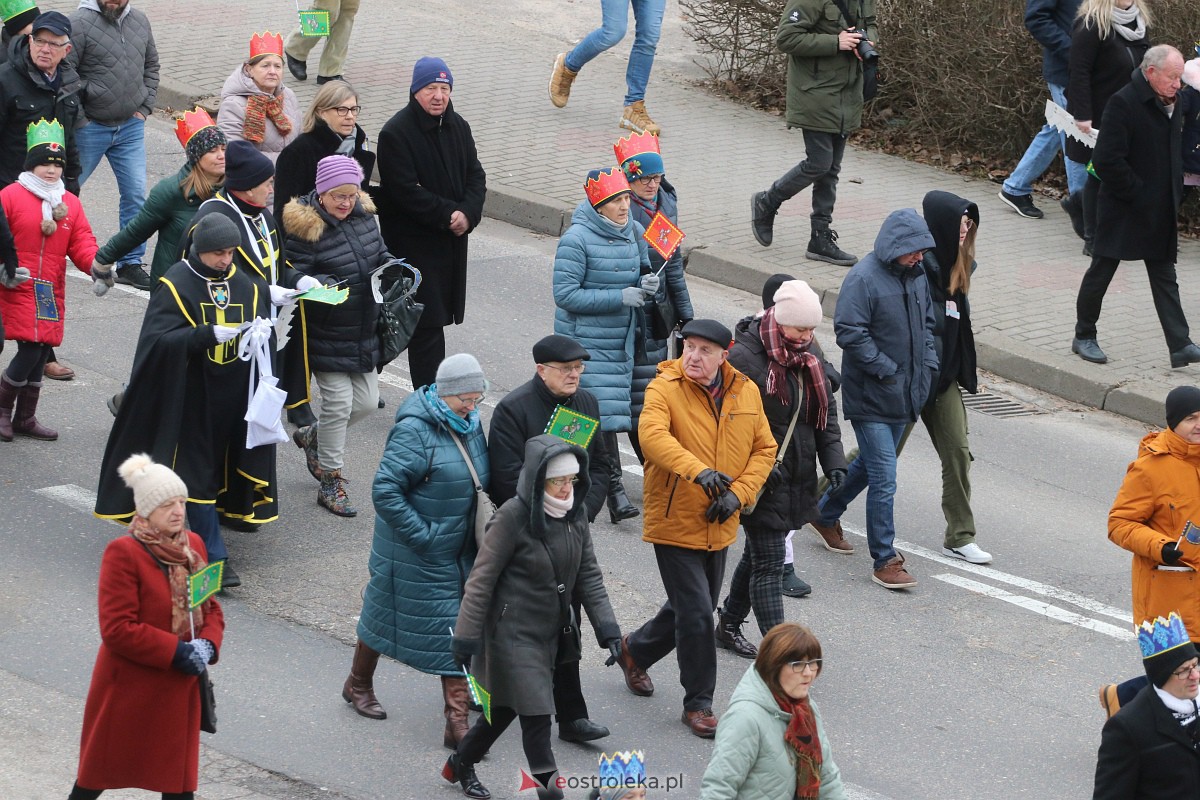 Orszak Trzech Króli 2023 w Ostrołęce [06.01.2023] - zdjęcie #98 - eOstroleka.pl
