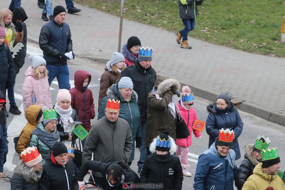 Orszak Trzech Króli 2023 w Ostrołęce [06.01.2023] - zdjęcie #182 - eOstroleka.pl