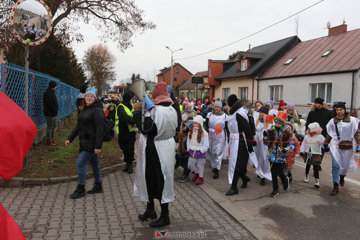 Orszak Trzech Króli 2023 w Ostrołęce [06.01.2023] - zdjęcie #145 - eOstroleka.pl