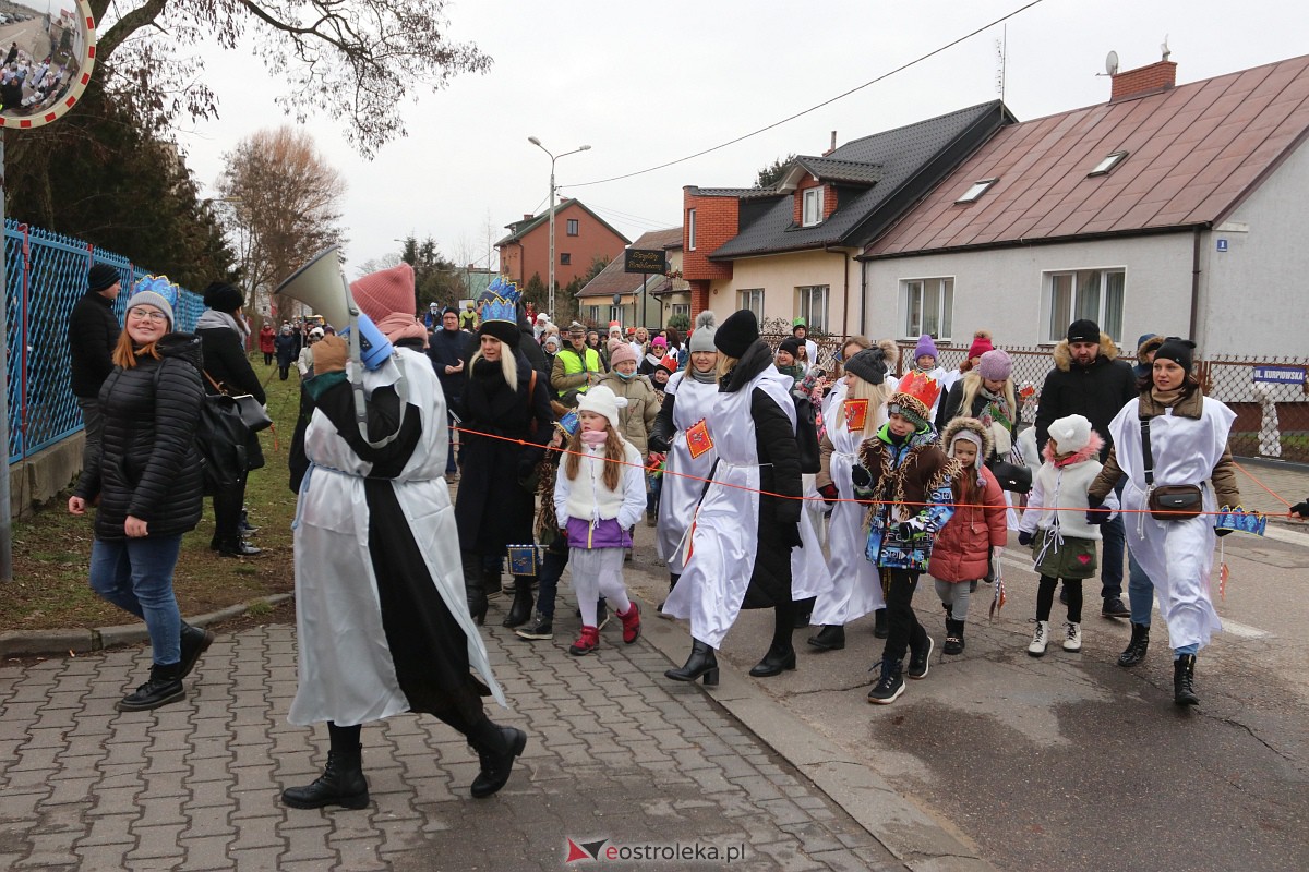 Orszak Trzech Króli 2023 w Ostrołęce [06.01.2023] - zdjęcie #143 - eOstroleka.pl