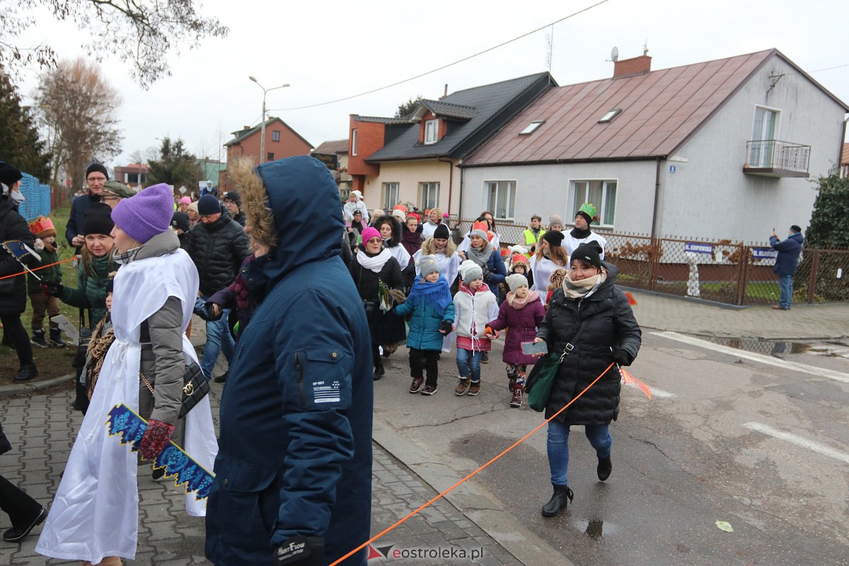 Orszak Trzech Króli 2023 w Ostrołęce [06.01.2023] - zdjęcie #135 - eOstroleka.pl