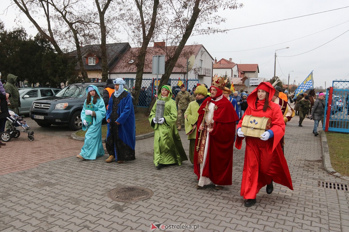 Orszak Trzech Króli 2023 w Ostrołęce [06.01.2023] - zdjęcie #107 - eOstroleka.pl