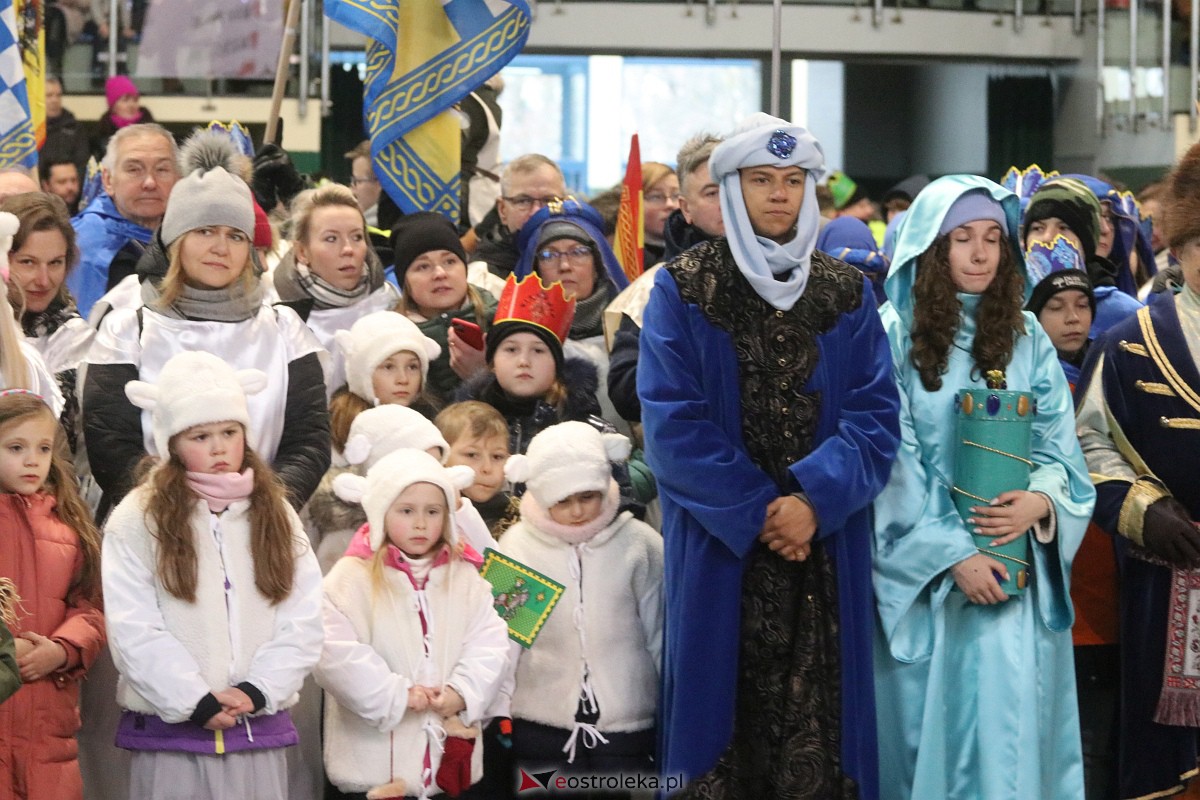 Orszak Trzech Króli 2023 w Ostrołęce [06.01.2023] - zdjęcie #57 - eOstroleka.pl