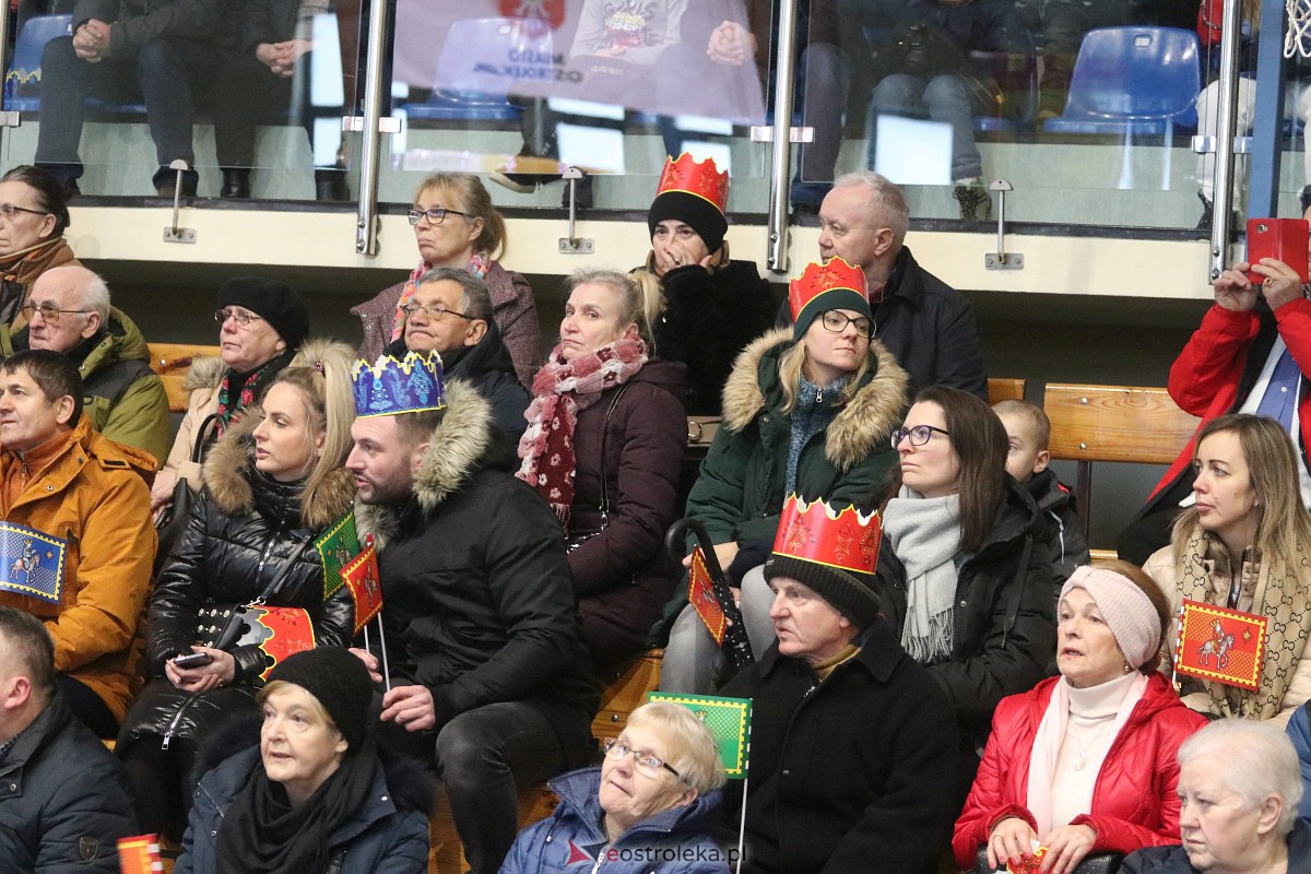 Orszak Trzech Króli 2023 w Ostrołęce [06.01.2023] - zdjęcie #44 - eOstroleka.pl