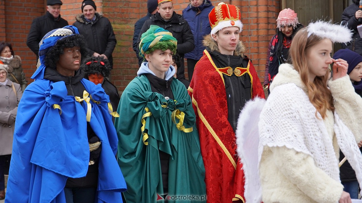 Orszak Trzech Króli 2023 w Baranowie [6.01.2023] - zdjęcie #18 - eOstroleka.pl
