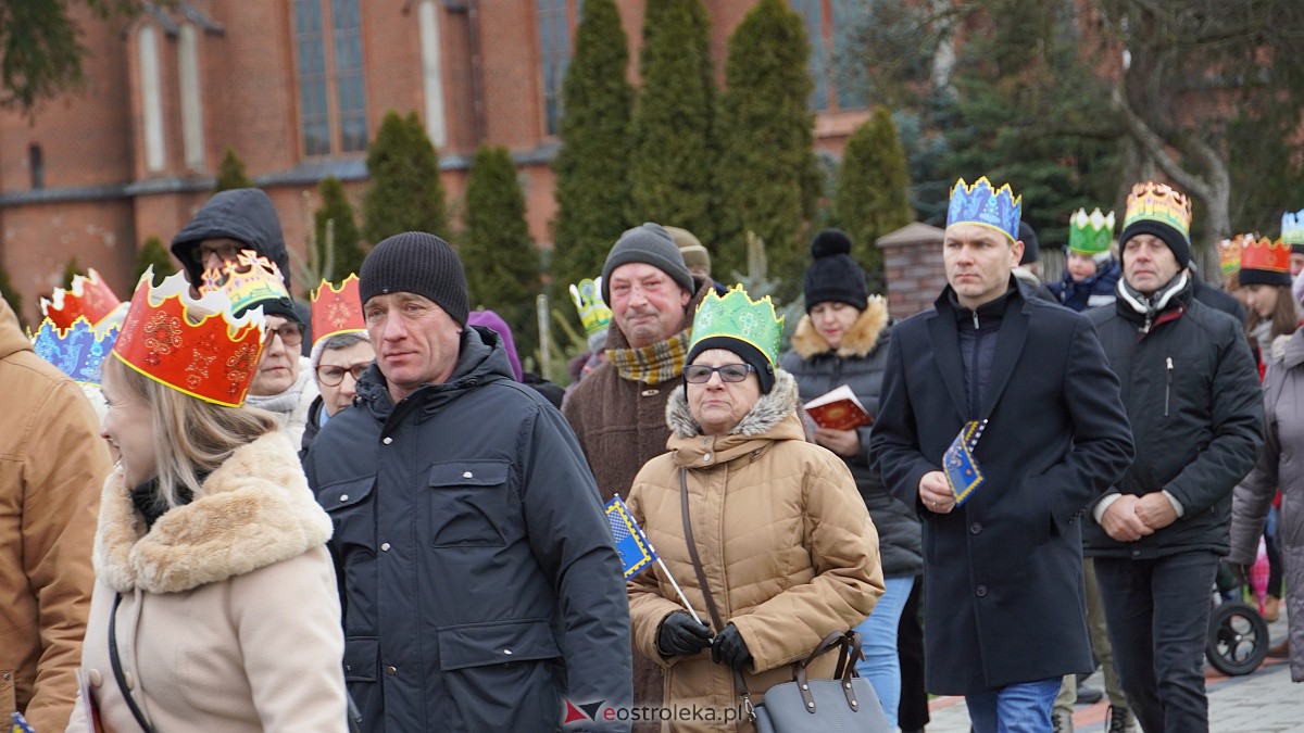 Orszak Trzech Króli 2023 w Baranowie [6.01.2023] - zdjęcie #54 - eOstroleka.pl