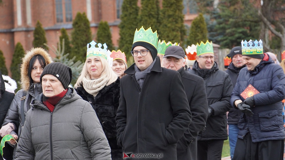 Orszak Trzech Króli 2023 w Baranowie [6.01.2023] - zdjęcie #61 - eOstroleka.pl