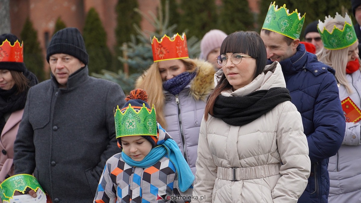 Orszak Trzech Króli 2023 w Baranowie [6.01.2023] - zdjęcie #64 - eOstroleka.pl