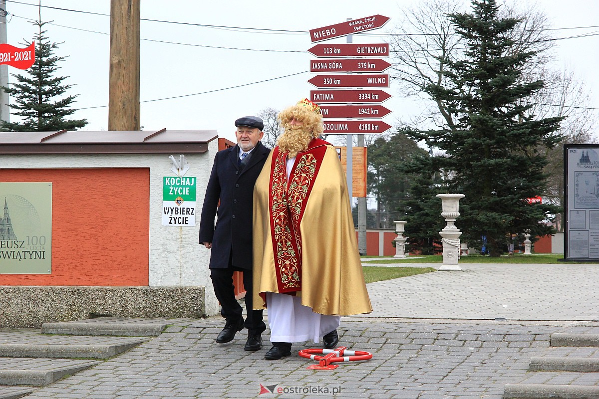 Orszak Trzech Króli w Myszyńcu [06.01.2023] - zdjęcie #8 - eOstroleka.pl
