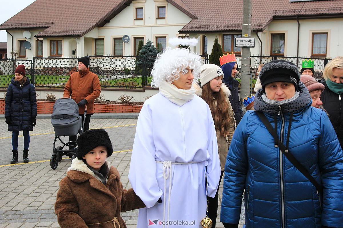 Orszak Trzech Króli w Myszyńcu [06.01.2023] - zdjęcie #50 - eOstroleka.pl