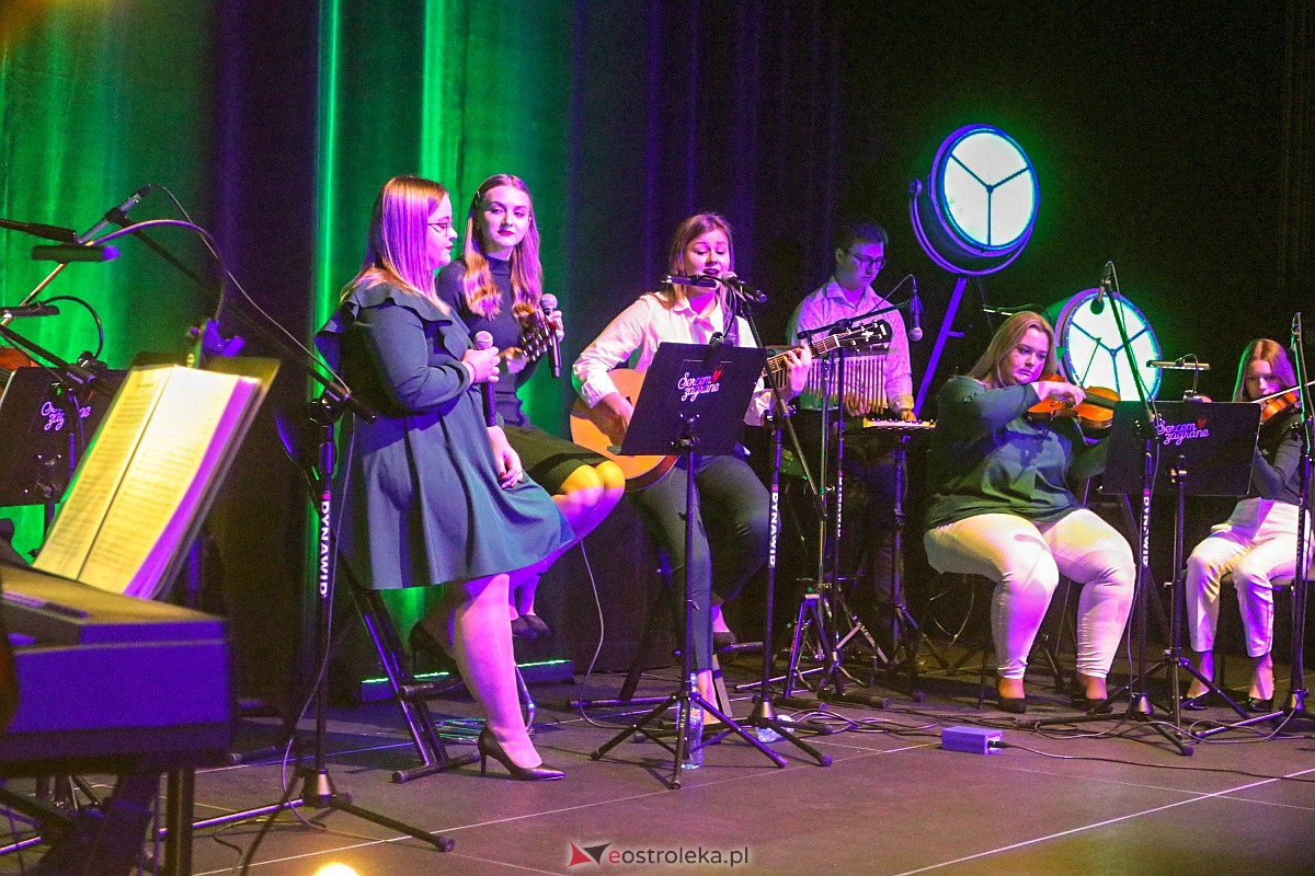 Koncert kolęd w Muzeum Żołnierzy Wyklętych [07.01.2023] - zdjęcie #32 - eOstroleka.pl