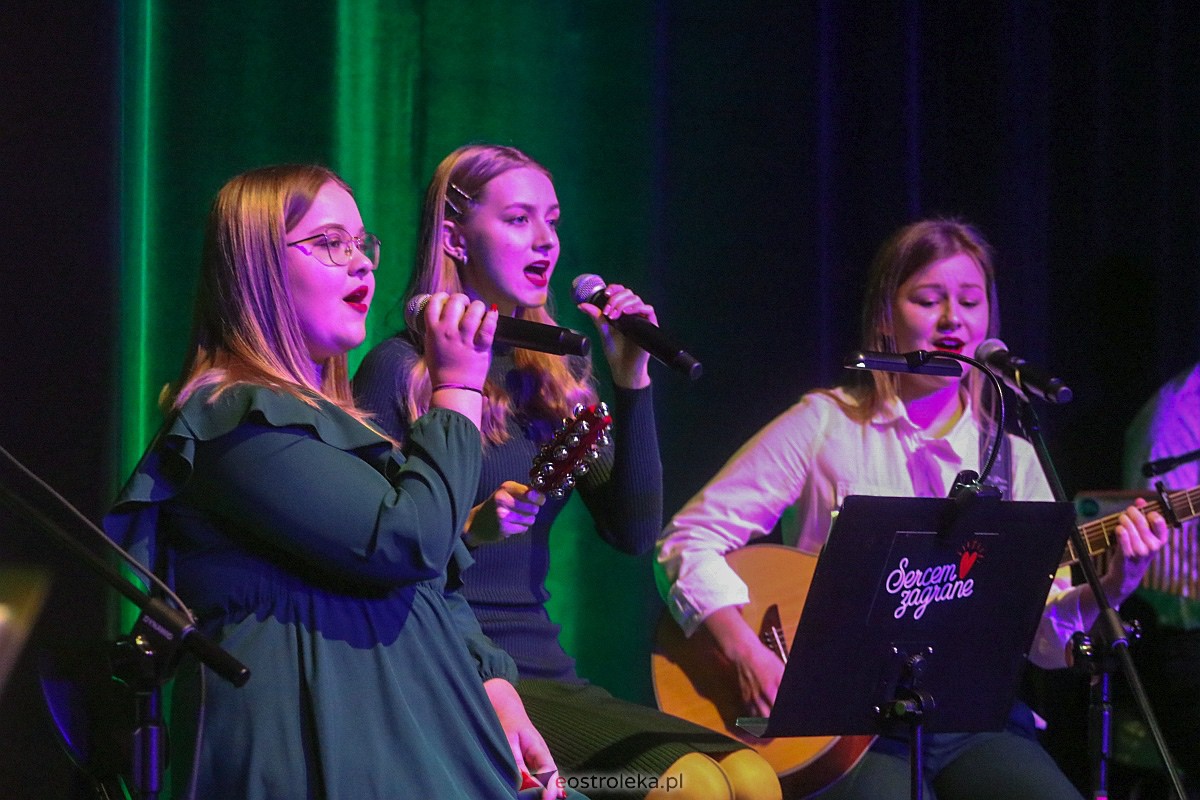 Koncert kolęd w Muzeum Żołnierzy Wyklętych [07.01.2023] - zdjęcie #28 - eOstroleka.pl