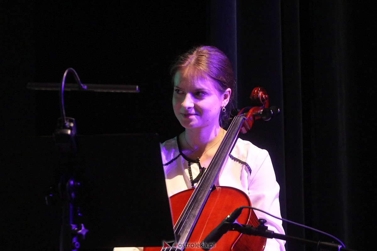 Koncert kolęd w Muzeum Żołnierzy Wyklętych [07.01.2023] - zdjęcie #17 - eOstroleka.pl